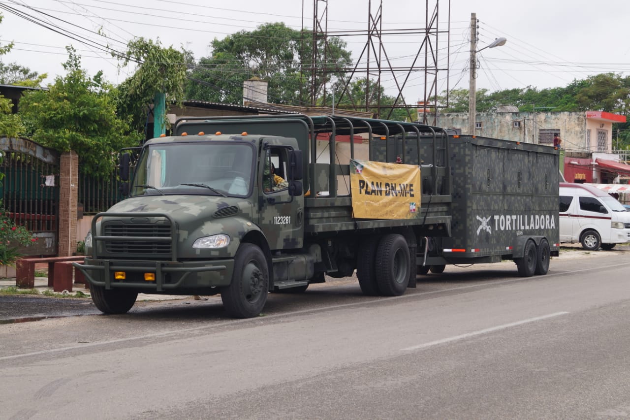 Traslada Sedena comedor comuntario a Tizimín e Isla Mujeres